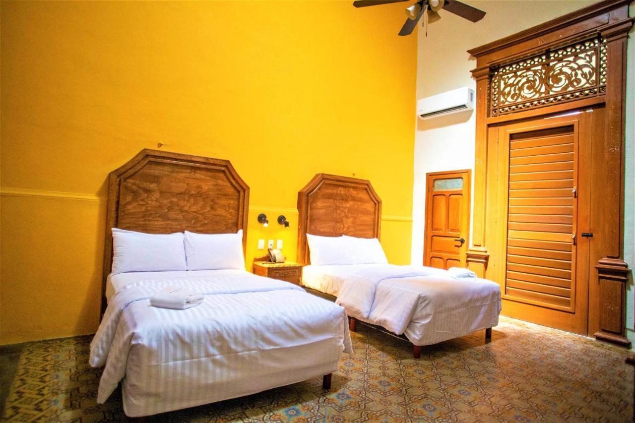 Hotel Real Toledo By Kavia Merida Exterior photo