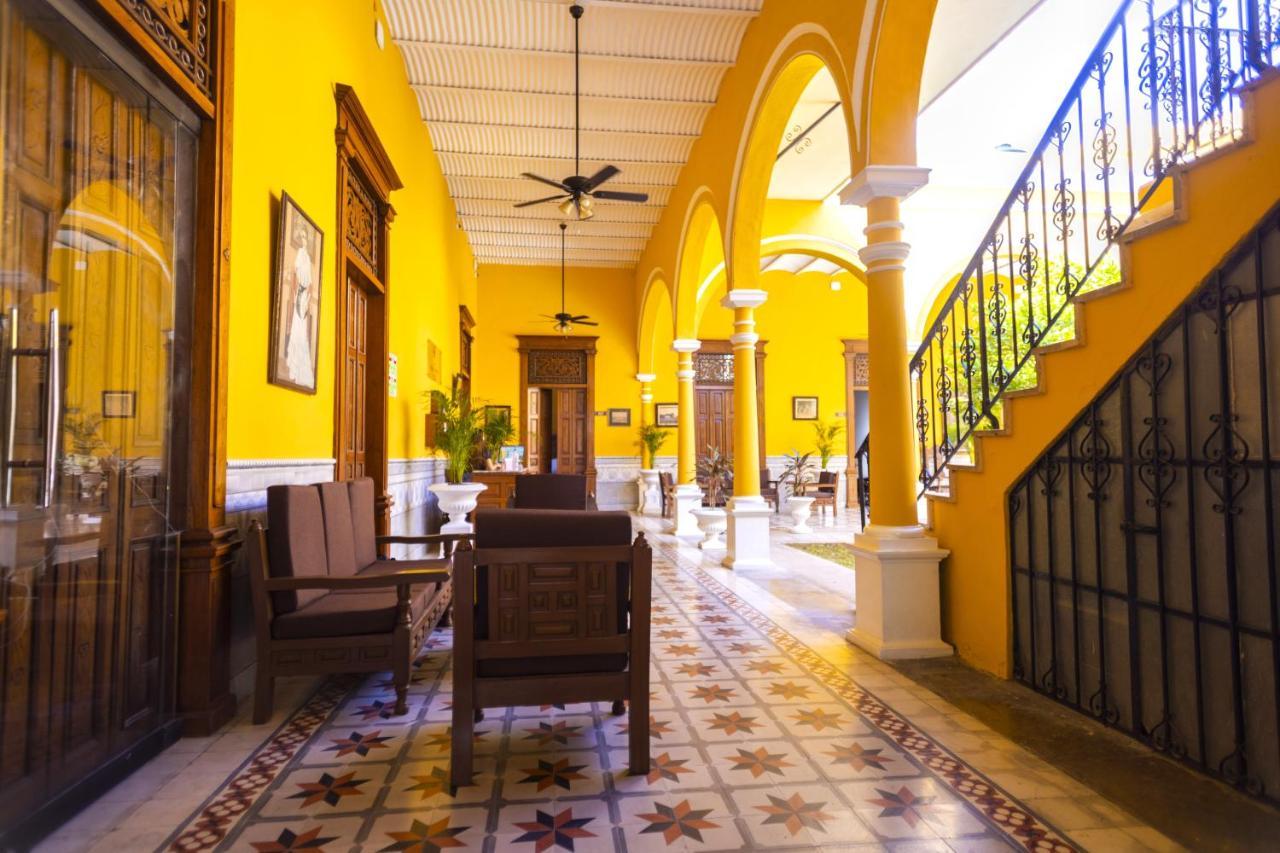 Hotel Real Toledo By Kavia Merida Exterior photo